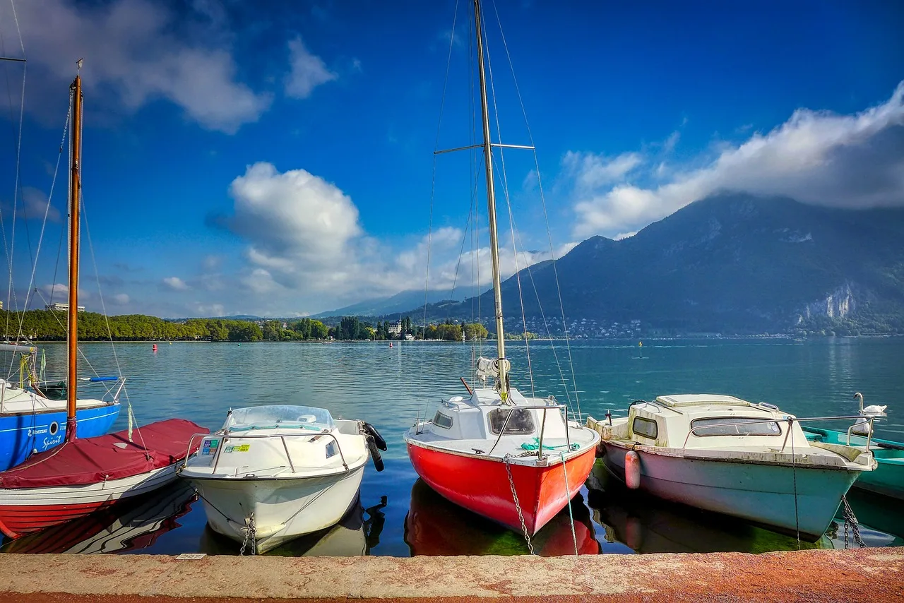 Hivernage bateau : le guide complet pour bien préparer votre bateau