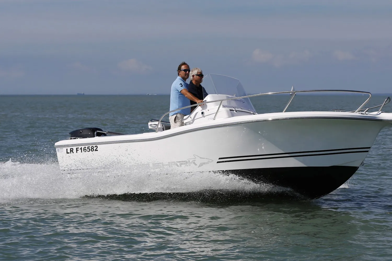 White Shark 210 CC Origin 2026 — vue 2