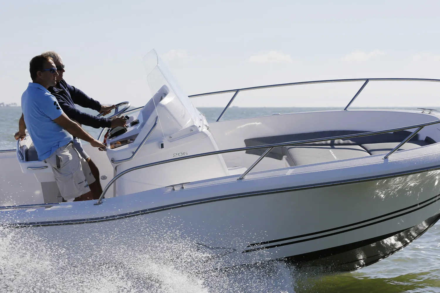 White Shark 210 CC Origin 2026 — vue 3