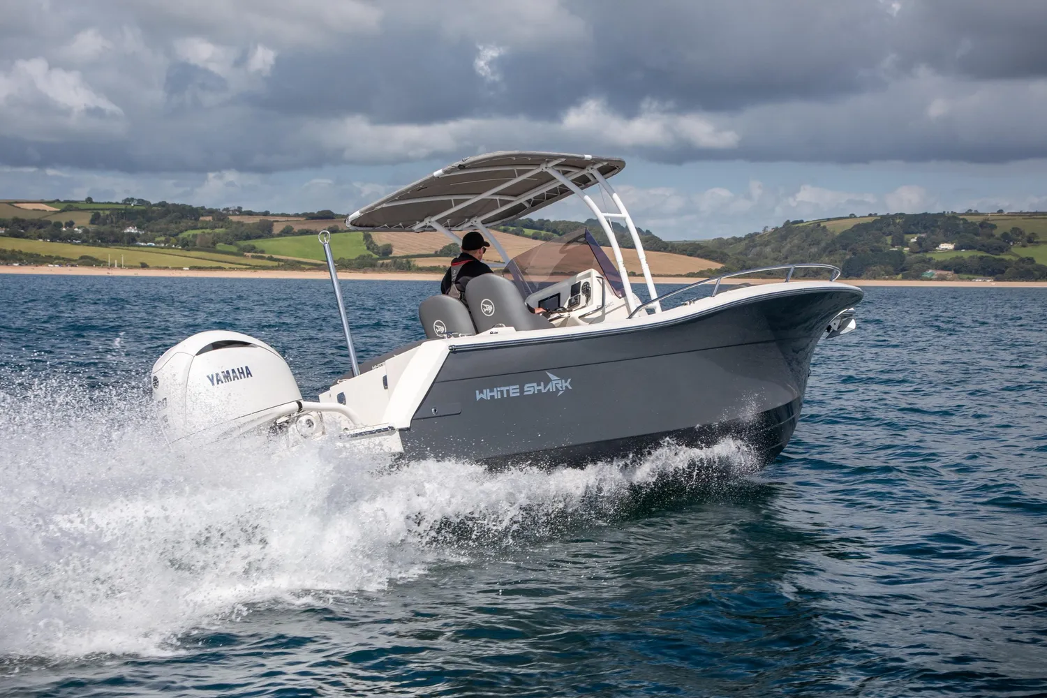 White Shark 240 CC Evo 2026 — vue 4