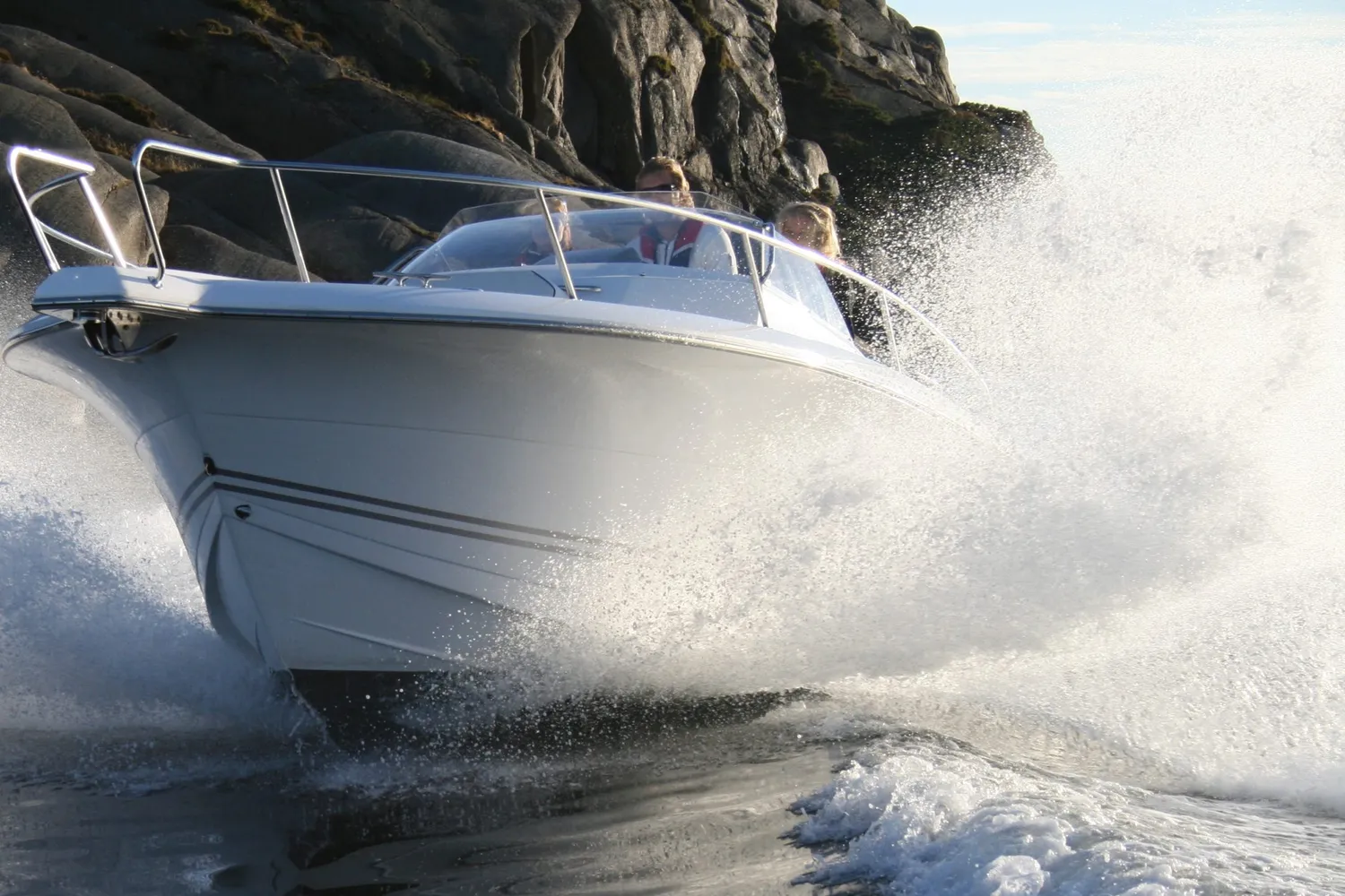 White Shark 300 SC Origin 2026 — vue 3