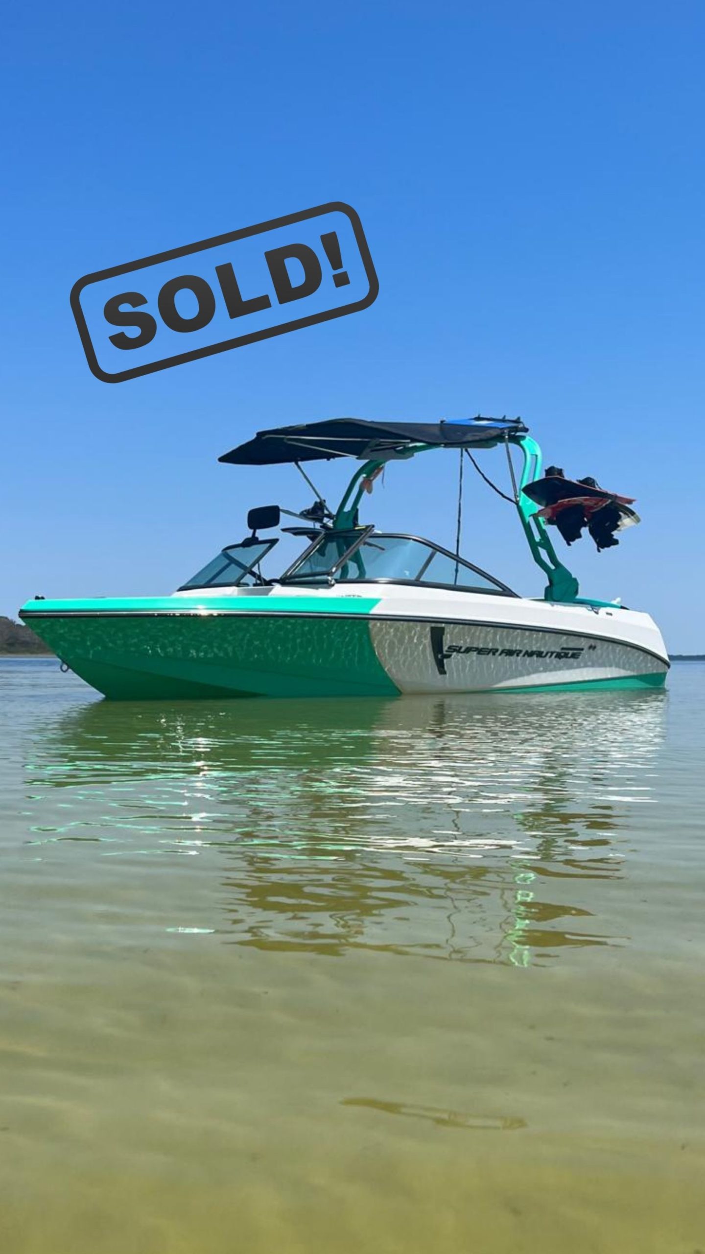 Super Air Nautique 210