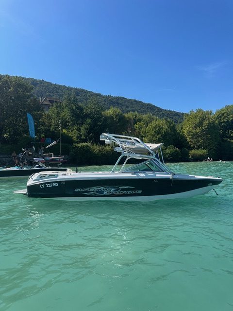 Super Air Nautique 220