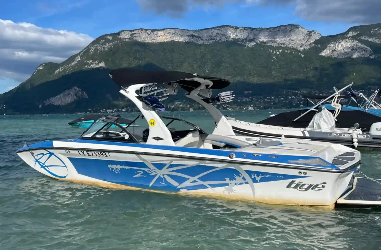 TIGE BOATS RZ2